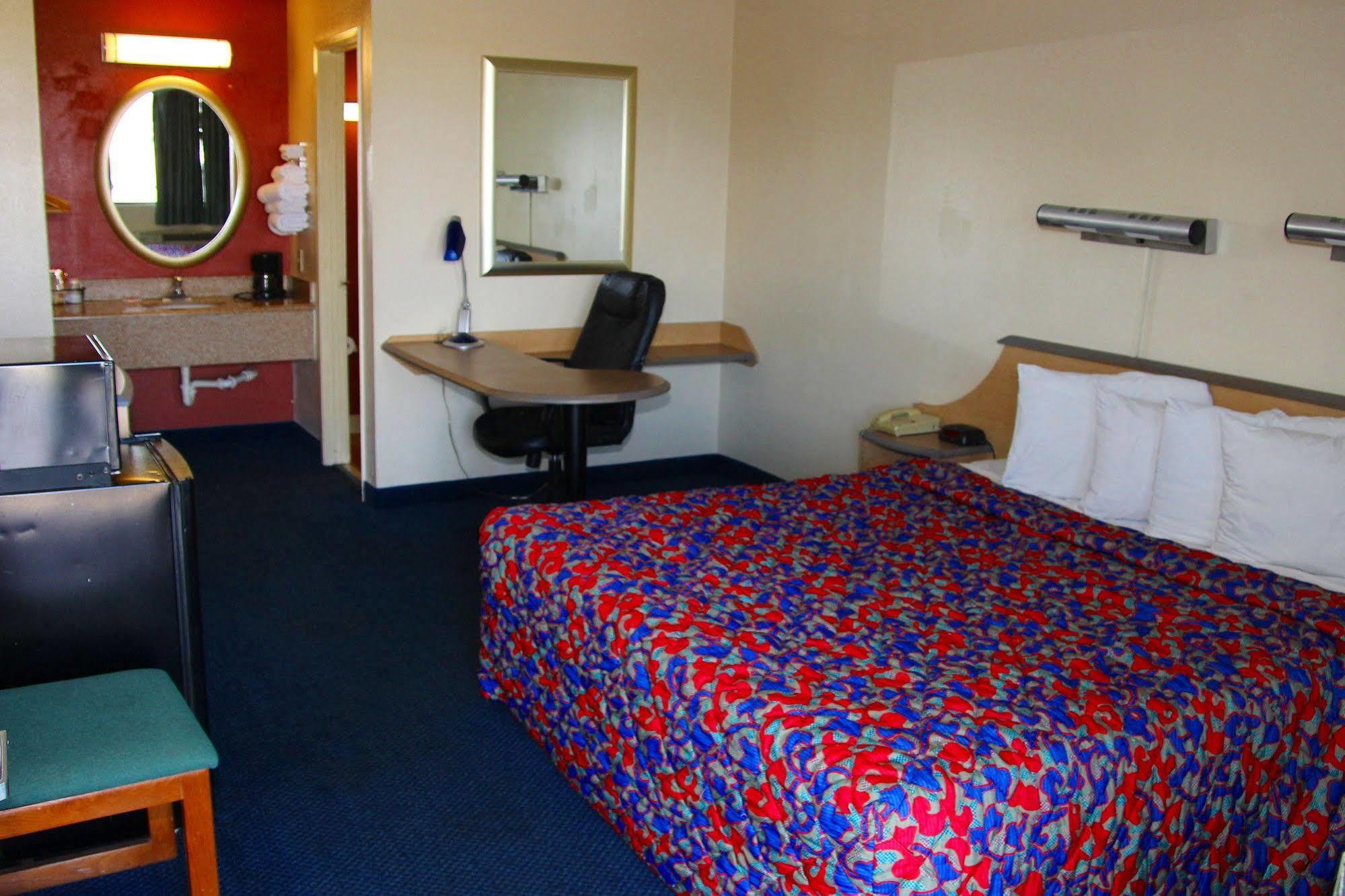 Q Lodging Extended Stay ซานอันโตนิโอ ภายนอก รูปภาพ