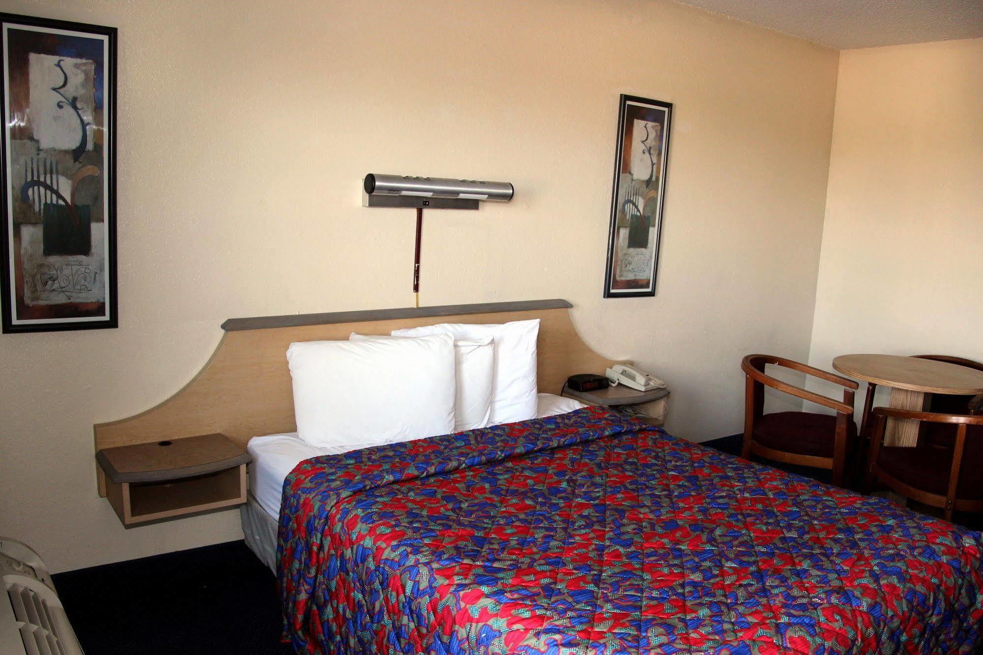 Q Lodging Extended Stay ซานอันโตนิโอ ภายนอก รูปภาพ